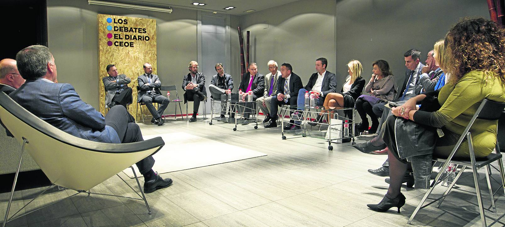 Un momento del debate organizado por El Diario Montañés y la CEOE.