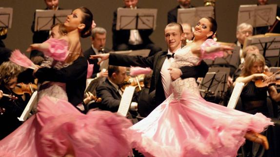 Strauss Festival Orchestra y Ballet protagonizan el Gran Concierto de Año Nuevo. 