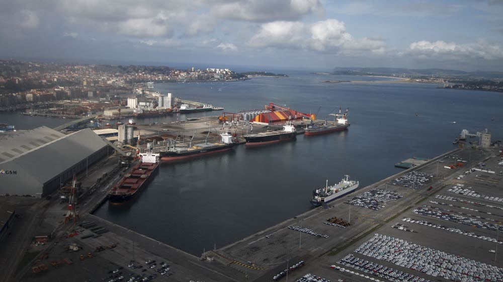 Vista aerea del puerto de Raos.