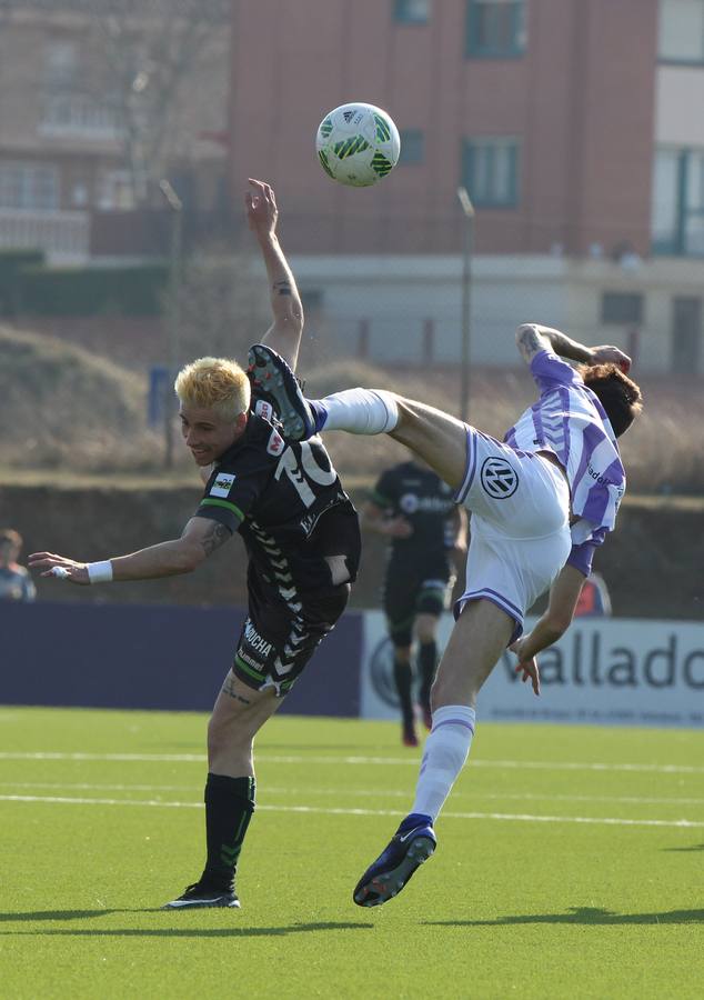 Aquino, en el último partido frente al Valladolid B.