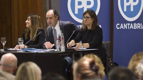 Reunión de la Junta Directiva del PP celebrada la pasada semana en el Hotel Santemar