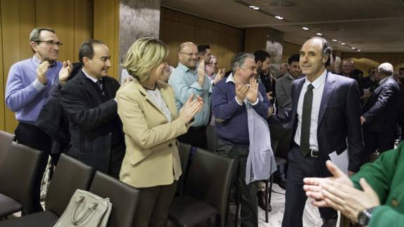 Ignacio Diego, en una de las últimas charlas para los afines a su candidatura. 