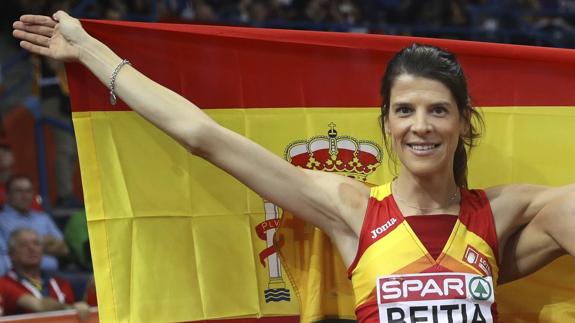 Beitia, el pasado sábado después de ganar la medalla de playa en el Europeo bajo techo de Belgrado.