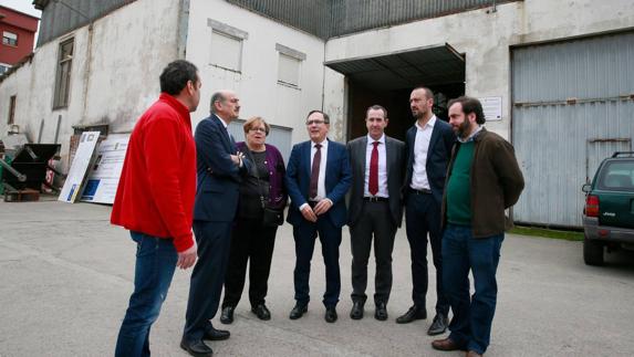 Firmada la cesión de solares para construir viviendas protegidas en Campuzano