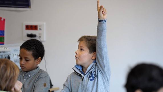 El nuevo calendario contempla cuatro periodos de descanso en el curso escolar.