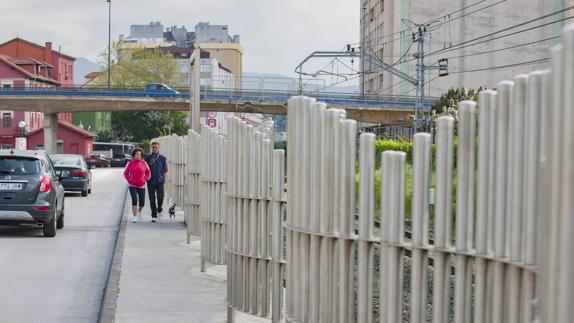 La zona de Cros se verá beneficiada con la actuación para cubrir las vías del tren. 