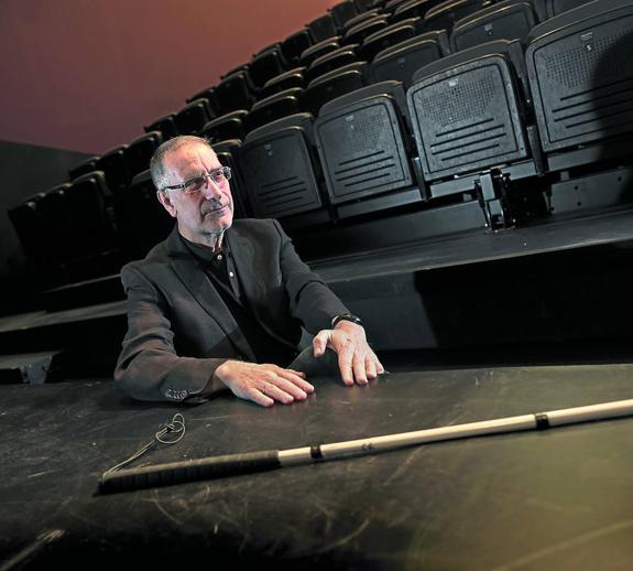 José Miguel-Vila, ayer en una de las salas de los madrileños Teatros Luchana.