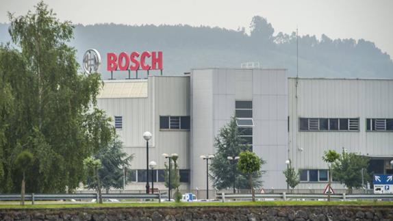 q La fábrica de Robert Bosch en cantabria está ubicada en Treto. 