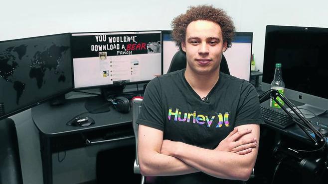 Marcus Hutchins, es un tímido analista informático inglés de 22 años al que ‘The Telegraph’ identifica como ‘MalwareTech’, el ‘hacker’ que consiguió detener el devastador virus ‘WannaCry’.