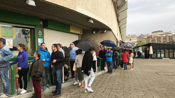 Colas este martes en las taquillas.