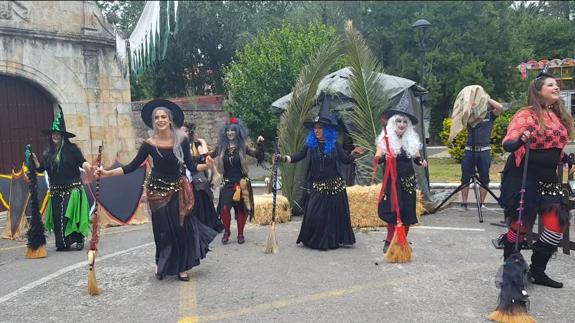 Inauguración del Bosque Mitológico de Los Corrales.