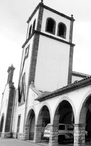 Iglesia de Nueva Montaña, derribada en 2005 . / MIGUEL DE LAS CUEVAS