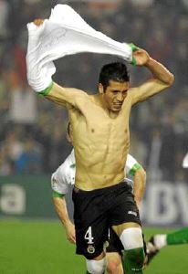La falta de liquidez lleva al Racing a vender a Garay por 10 millones