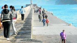 Obras Públicas destinará 7,8 millones al refuerzo del rompeolas