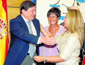 Sanidad encargará vacunas para inmunizar al 60% de la población