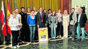 La Albericia acoge hoy un igualado partido entre el Marina Park y el Gijón