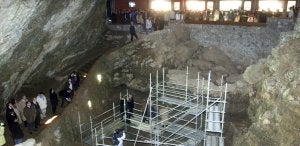 En su declaración, la Unesco consideró las cuevas de Cantabria como «una valiosa monografía del paleolítico superior». ::
DM