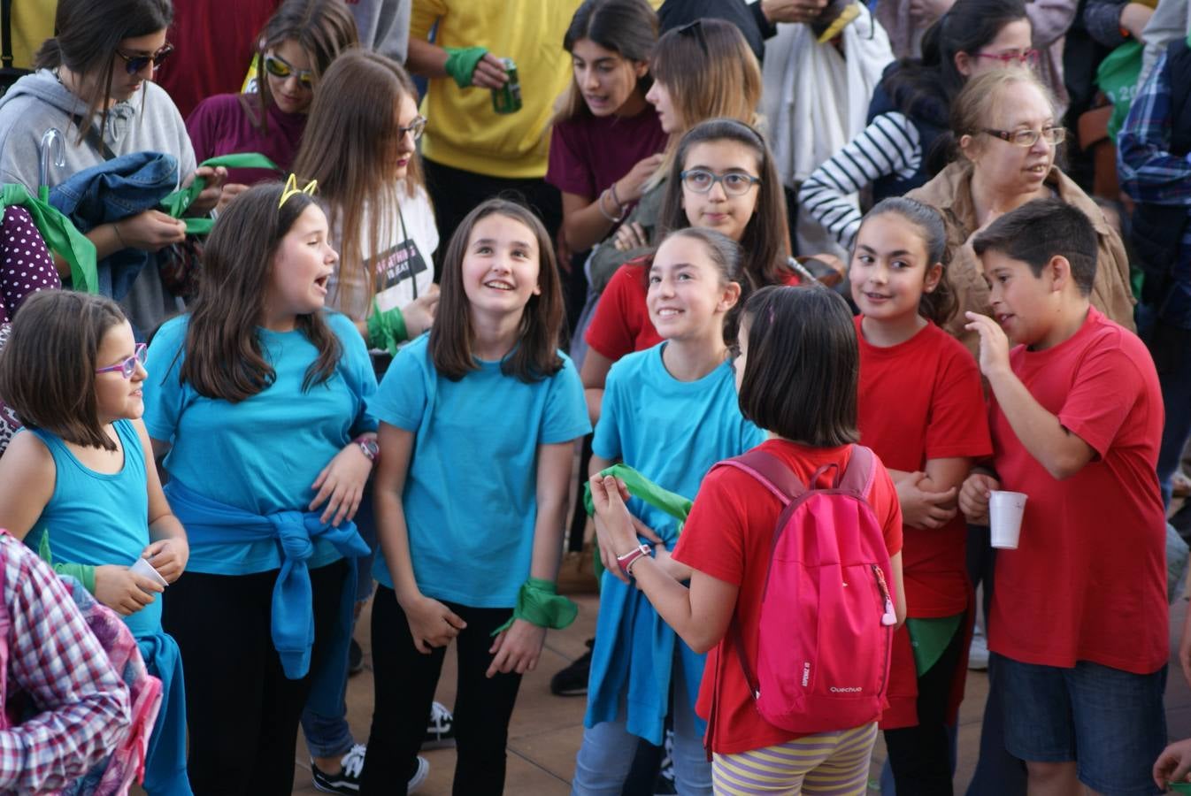 Pregón y desfile de peñas de fiestas de La Flecha 