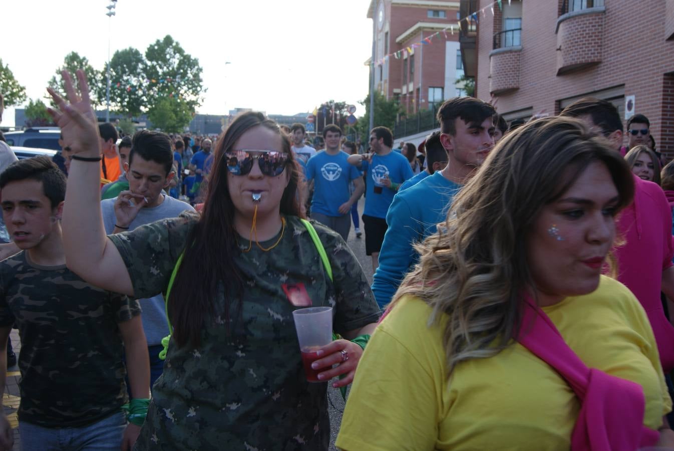 Pregón y desfile de peñas de fiestas de La Flecha 