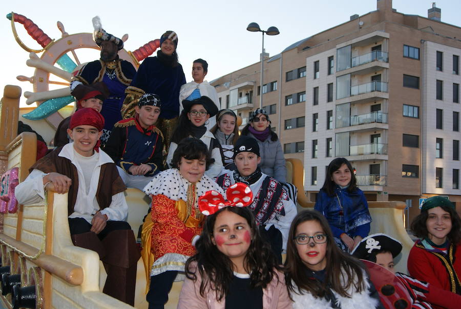 Fotos: Cabalgata de Reyes Magos de Arroyo de la Encomienda