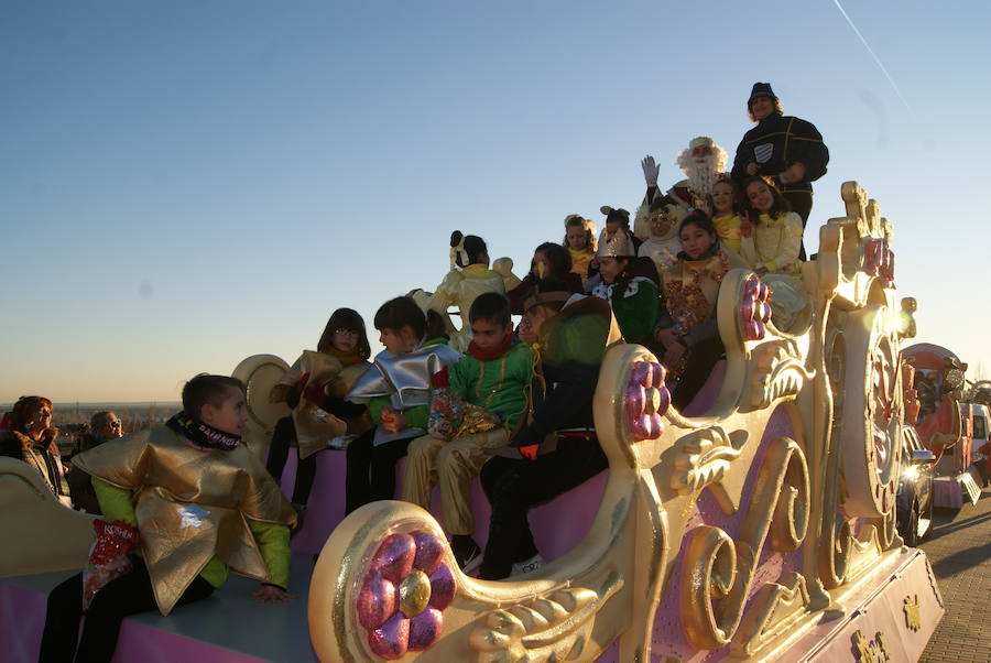 Fotos: Cabalgata de Reyes Magos de Arroyo de la Encomienda