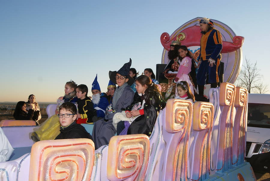 Fotos: Cabalgata de Reyes Magos de Arroyo de la Encomienda