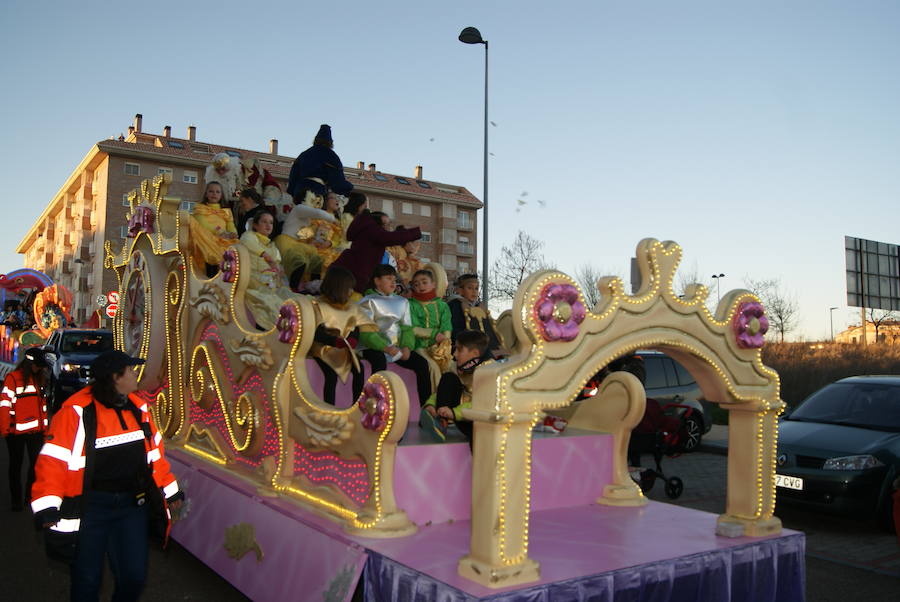 Fotos: Cabalgata de Reyes Magos de Arroyo de la Encomienda