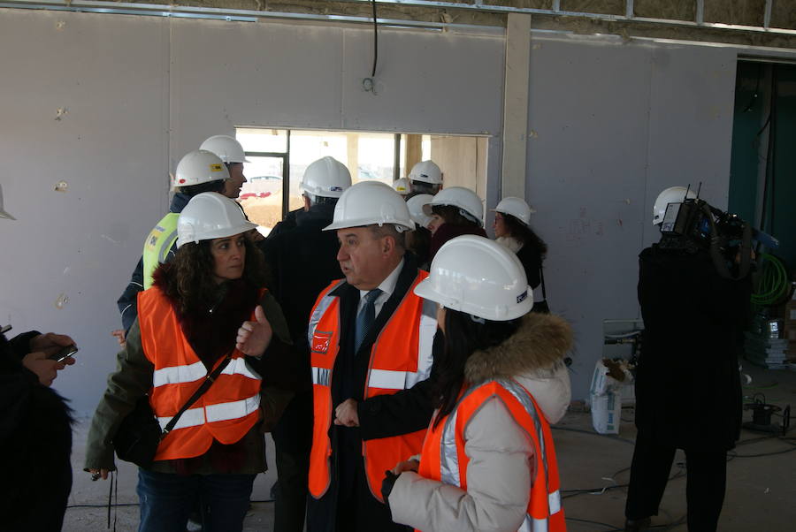 Fotos: Visita obras nuevo instituto de Arroyo