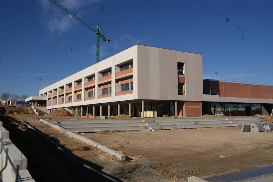 Fotos: Visita obras nuevo instituto de Arroyo