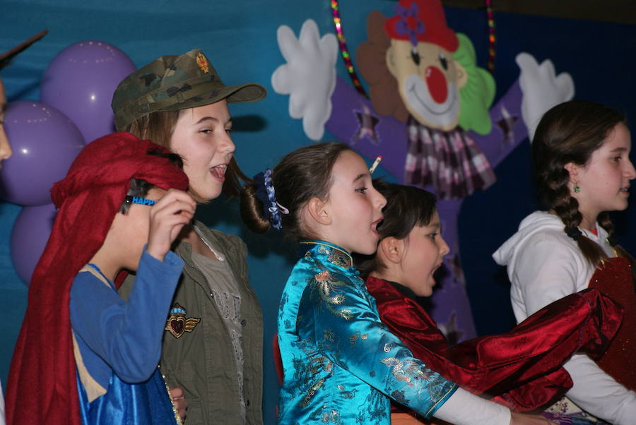 Fotos: Concurso de chirigotas infantiles de Arroyo