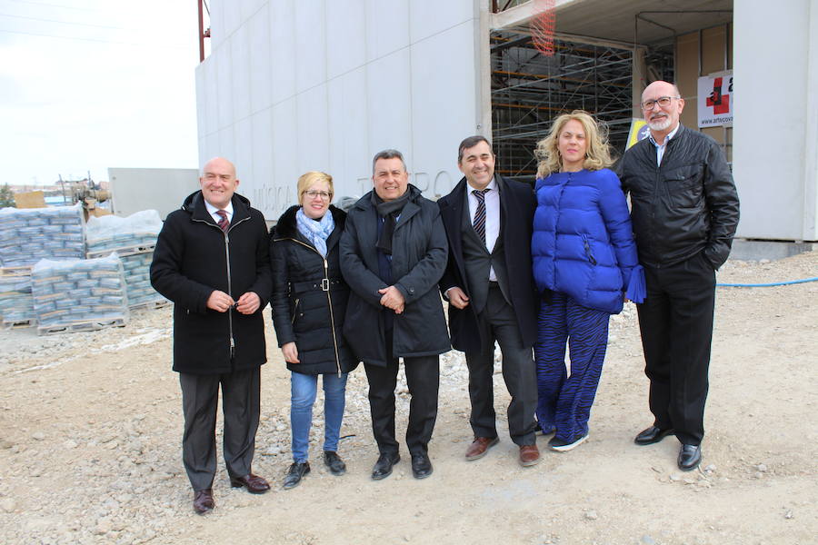 Fotos: Visita institucional a las obras de la Casa de la Música y el Teatro de Arroyo de la Encomienda