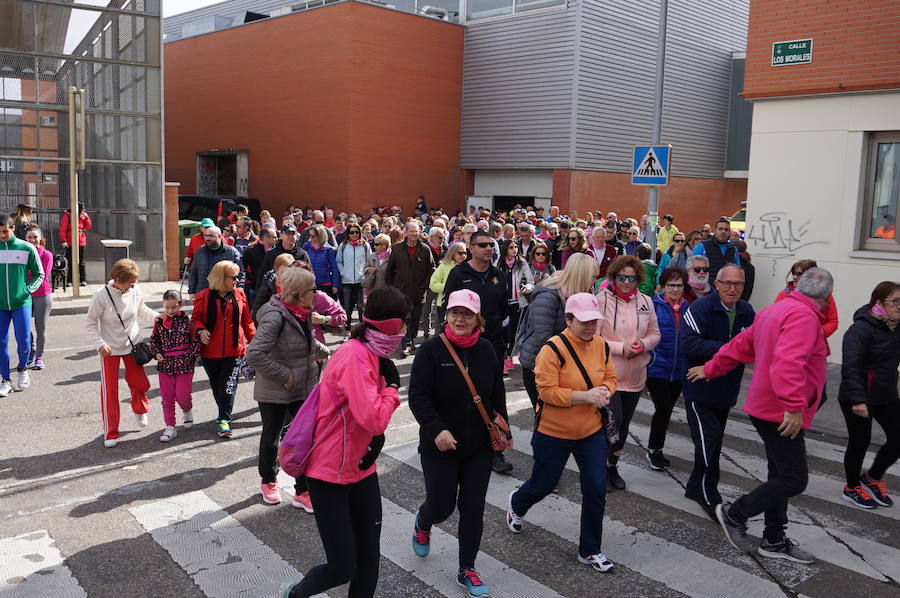 Fotos: VIII Marcha Solidaria contra el Cáncer de Arroyo de la Encomienda