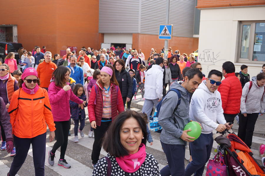 Fotos: VIII Marcha Solidaria contra el Cáncer de Arroyo de la Encomienda