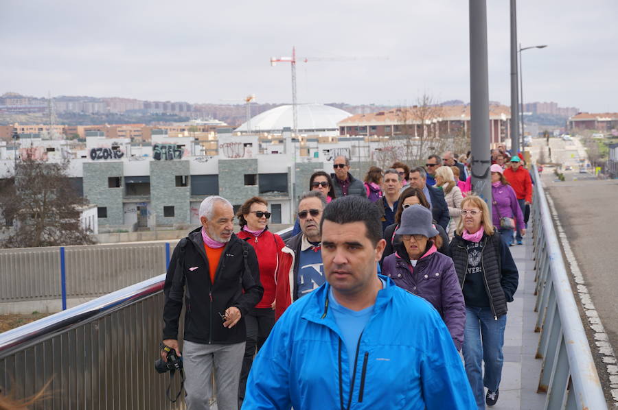 Fotos: VIII Marcha Solidaria contra el Cáncer de Arroyo de la Encomienda