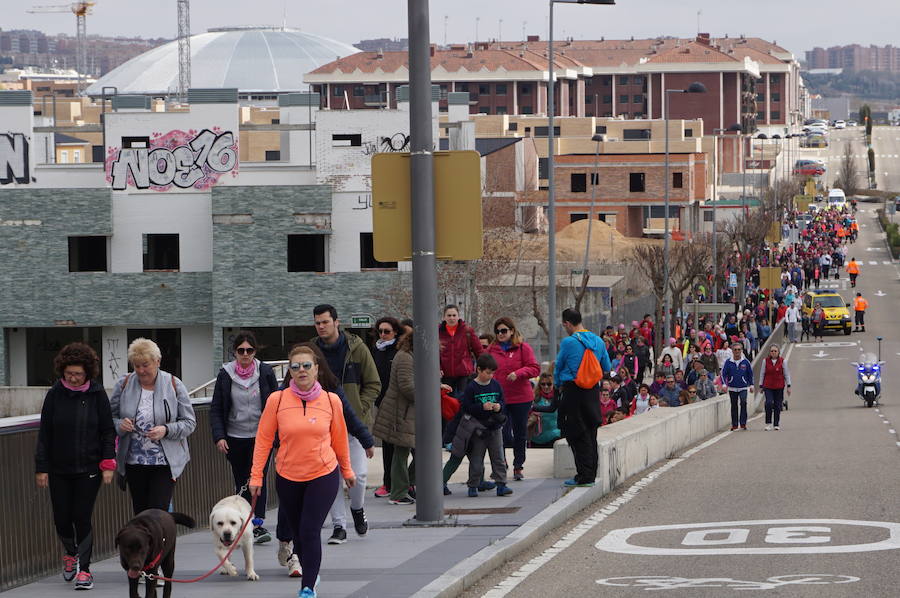 Fotos: VIII Marcha Solidaria contra el Cáncer de Arroyo de la Encomienda