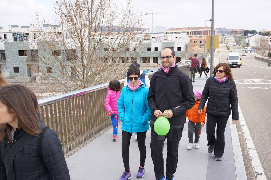 Fotos: VIII Marcha Solidaria contra el Cáncer de Arroyo de la Encomienda