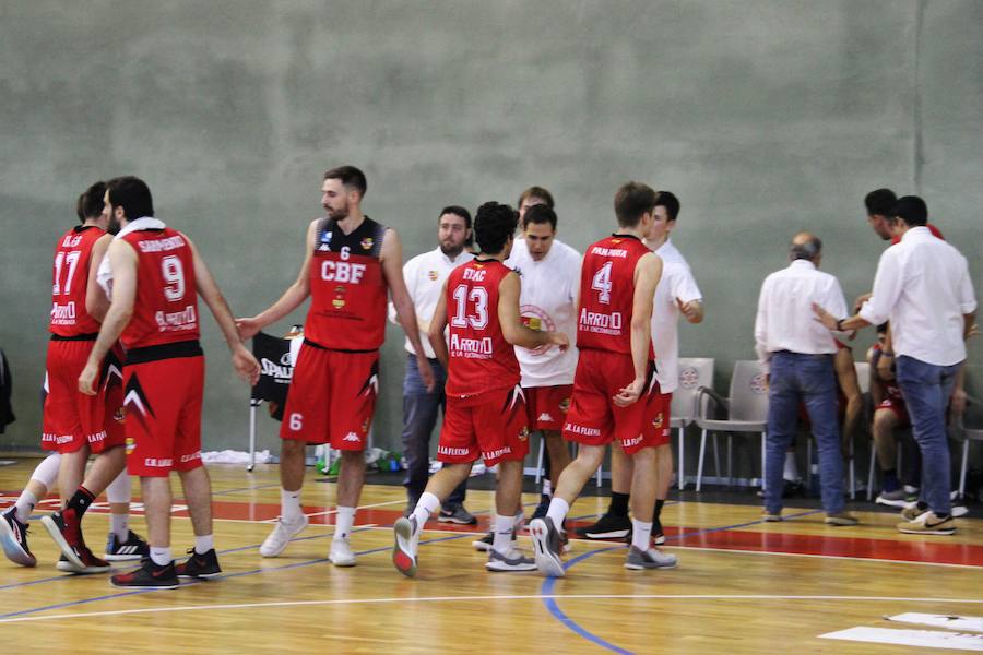 Fotos: Partido CB La Flecha- UVA derbi local baloncesto Liga EBA
