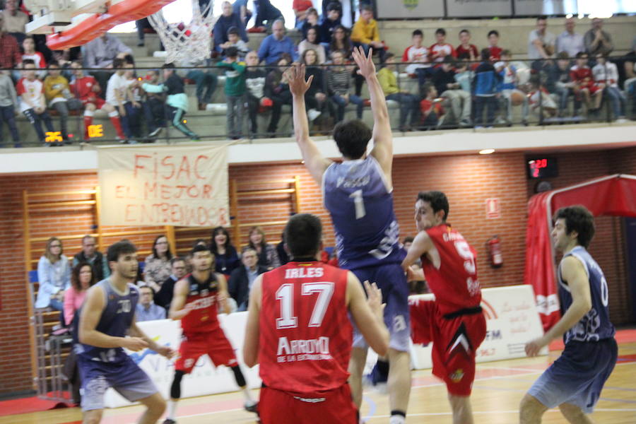 Fotos: Partido CB La Flecha- UVA derbi local baloncesto Liga EBA