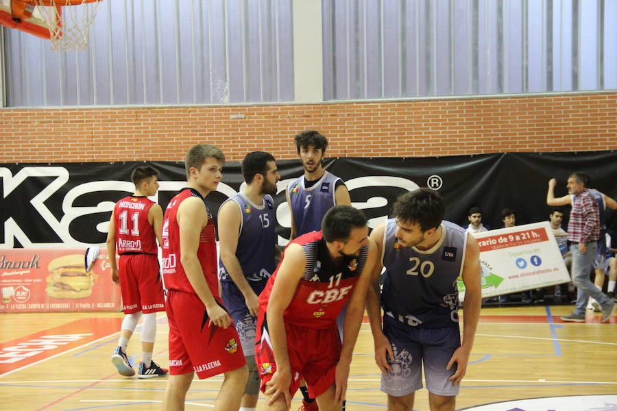 Fotos: Partido CB La Flecha- UVA derbi local baloncesto Liga EBA