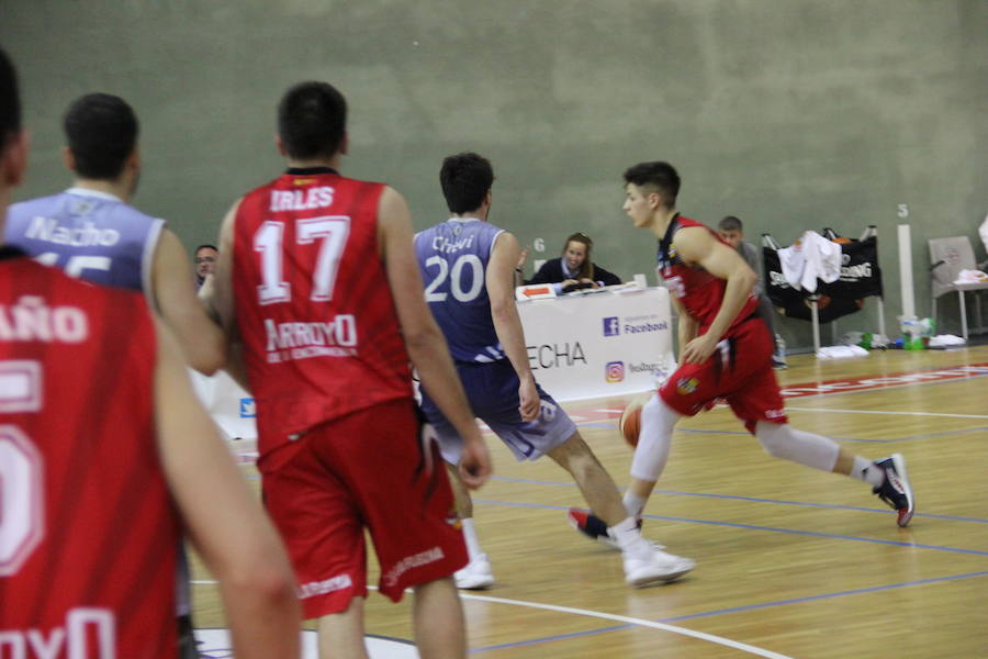 Fotos: Partido CB La Flecha- UVA derbi local baloncesto Liga EBA