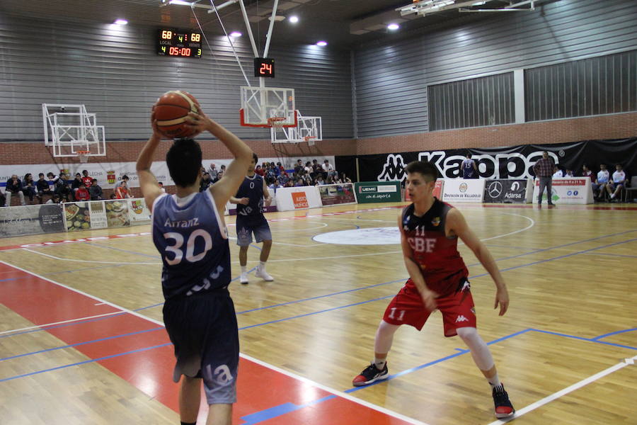 Fotos: Partido CB La Flecha- UVA derbi local baloncesto Liga EBA
