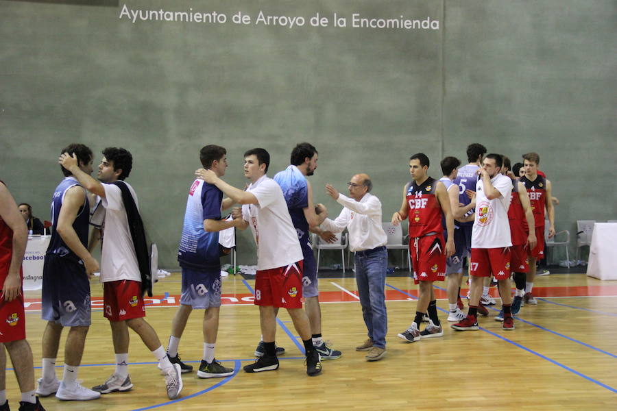 Fotos: Partido CB La Flecha- UVA derbi local baloncesto Liga EBA