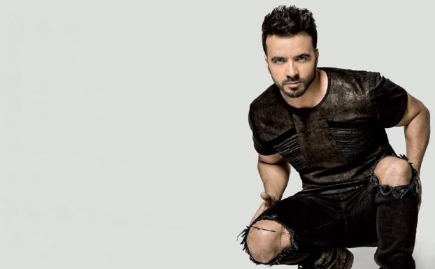 Luis Fonsi. 