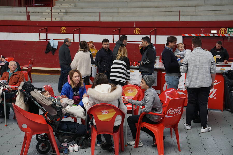 Fotos: Mercado de Arroyo de abril