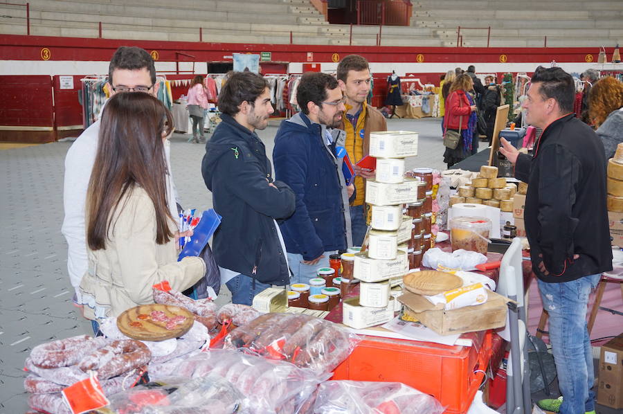 Fotos: Mercado de Arroyo de abril
