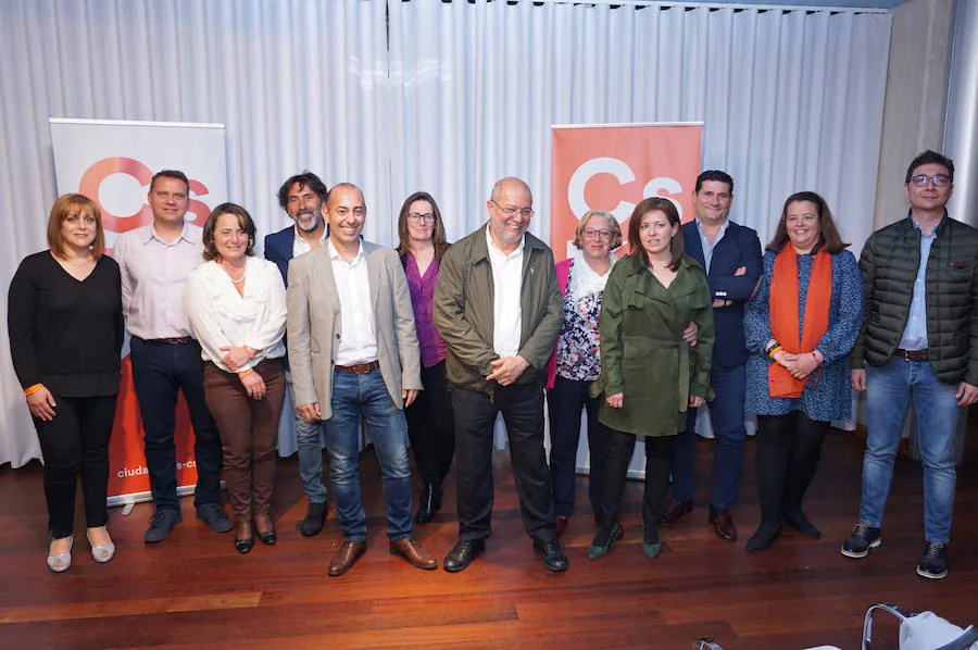 Fotos: Presentación de la candidatura de Ciudadanos en Arroyo