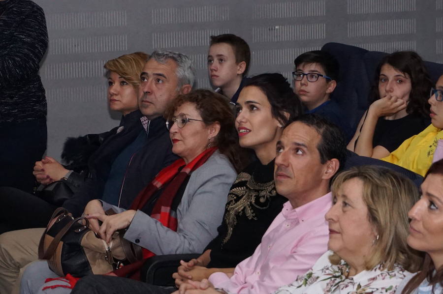 Fotos: Entrega de premios del VII concurso 'El Futuro en Nuestras Manos’