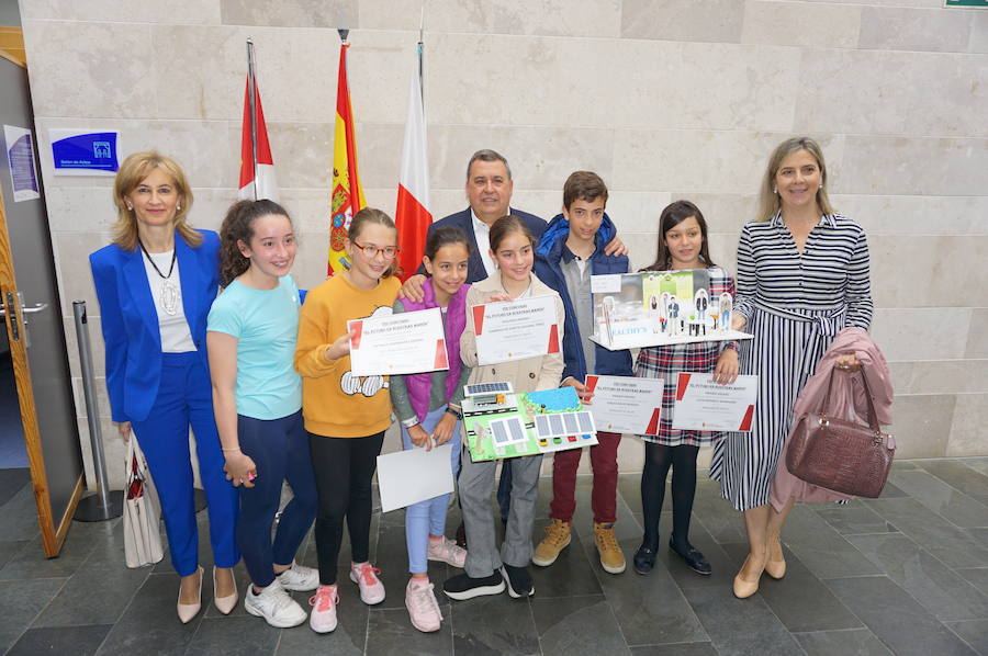 Fotos: Entrega de premios del VII concurso 'El Futuro en Nuestras Manos’