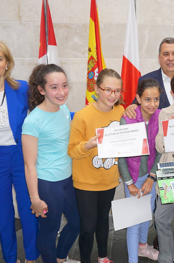 Fotos: Entrega de premios del VII concurso &#039;El Futuro en Nuestras Manos’