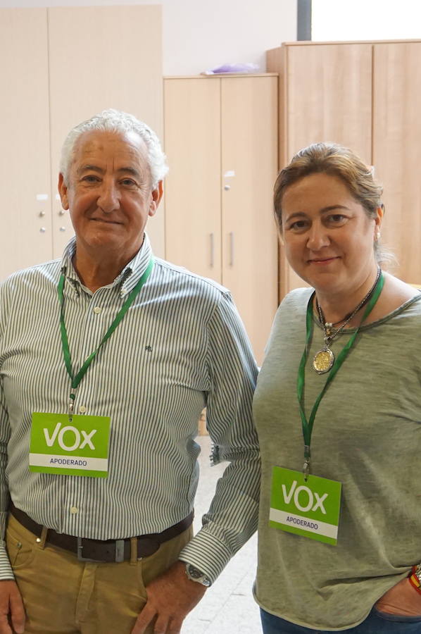 Fotos: Candidatos a la alcaldía de Arroyo y normalidad en los colegios electorales